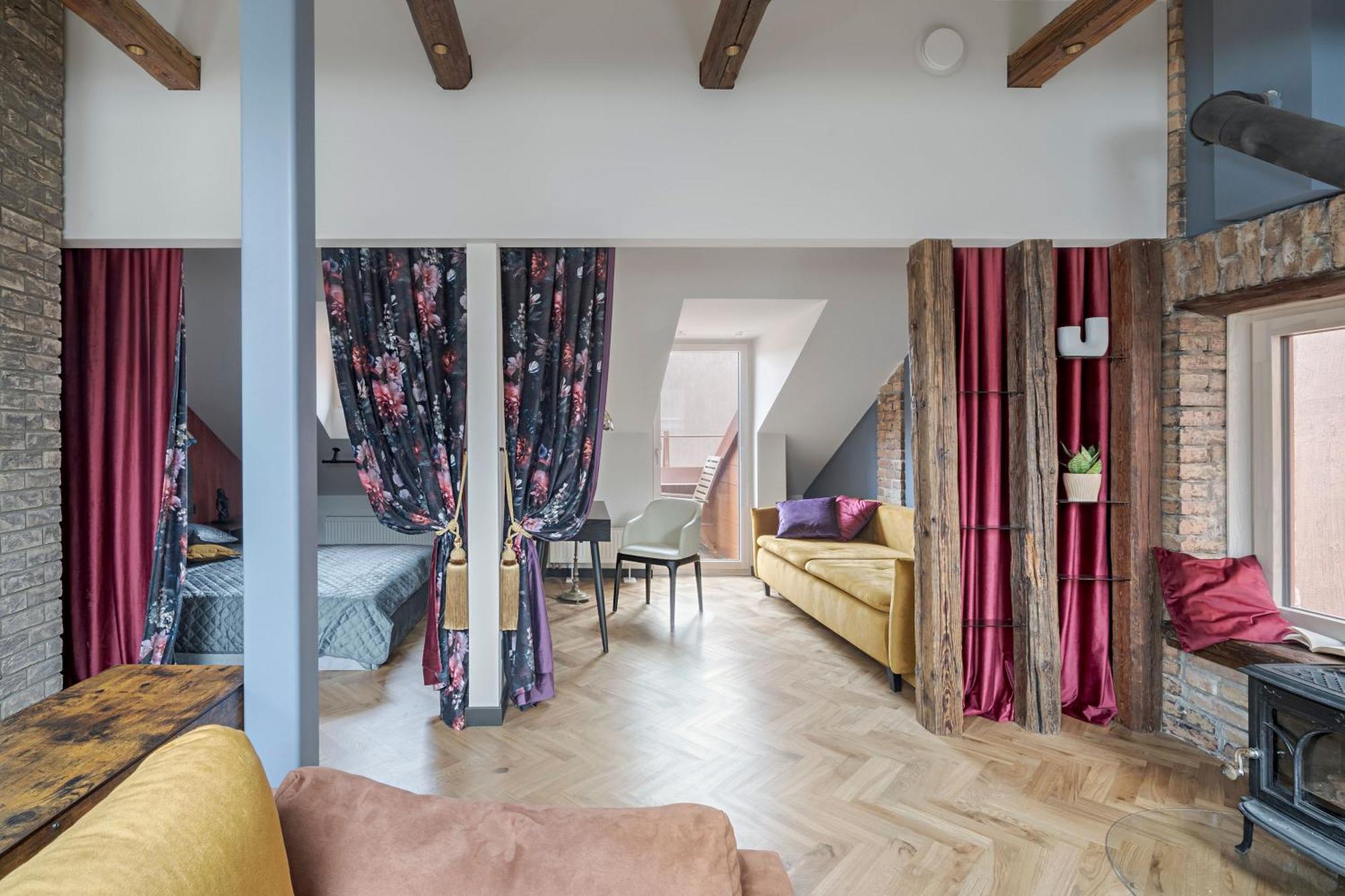 Cozy Penthouse Apartment Vilnius Bagian luar foto