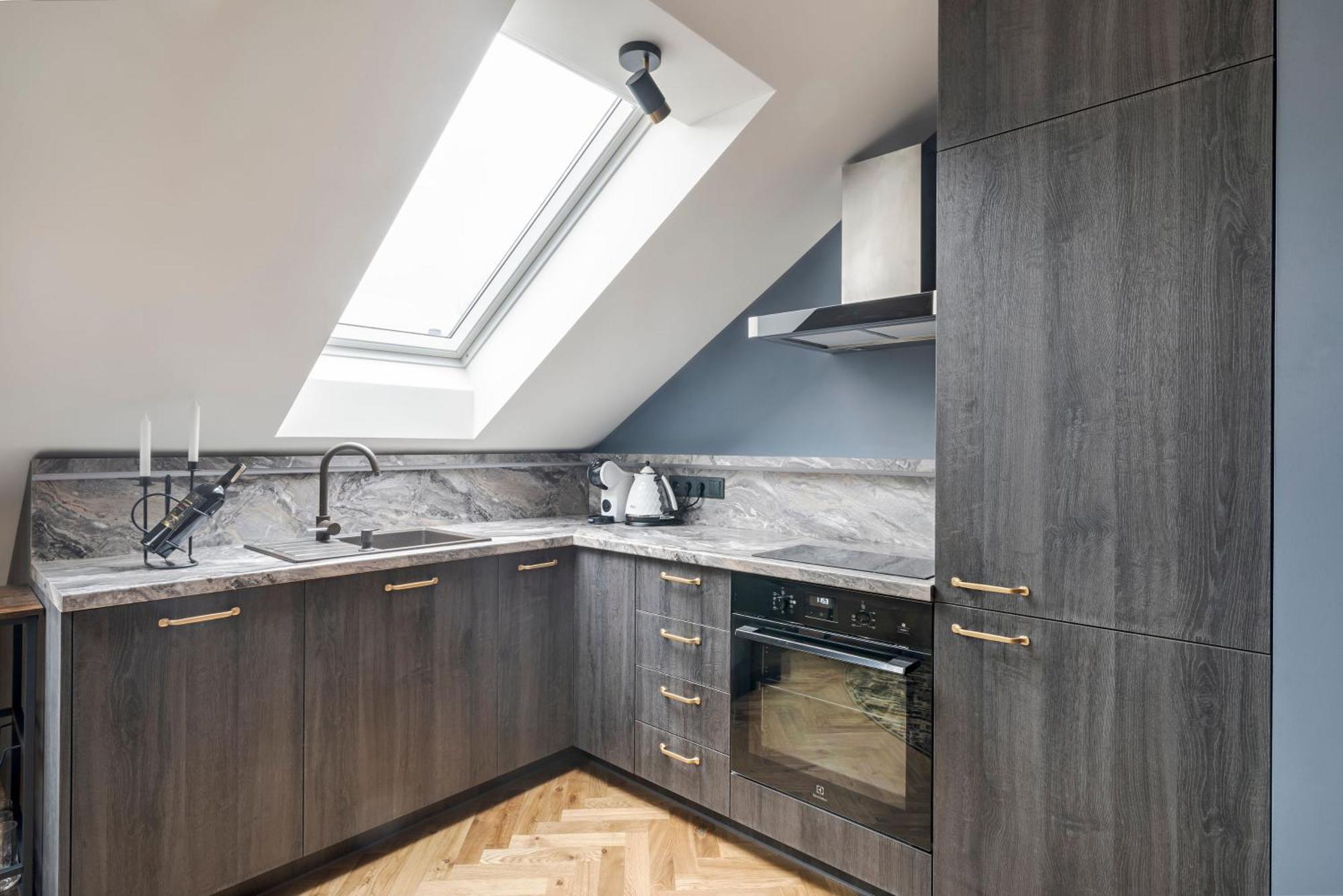 Cozy Penthouse Apartment Vilnius Bagian luar foto